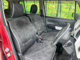 運転席シート廻りは使用感も少なく、良好な状態となっています。丁寧に使われていたことがよくわかりますね。
