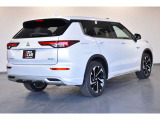 アウトランダー PHEV 2.4 P 4WD 