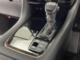 気になる車はすぐにお問い合わせください!画面右側の0066から始まる無料ダイヤルからお問い合わせ下さい!専門スタッフがお車のご質問にお答えいたします!