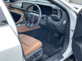 クラウンスポーツ 2.5 Z E-Four 4WD 