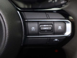 アクティブクルーズコントロール搭載。全車速追従となっておりますので、高速道での走行に対する負担軽減にもつながります。