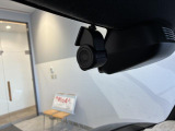 ドライブレコーダー付いてます!運転時に前方の映像を記録し、万が一事故が発生した時でも、映像として記録が残ります。