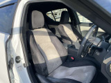 運転席シート付近