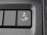 サーキット走行向けの「TRACKモード」を採用しています。