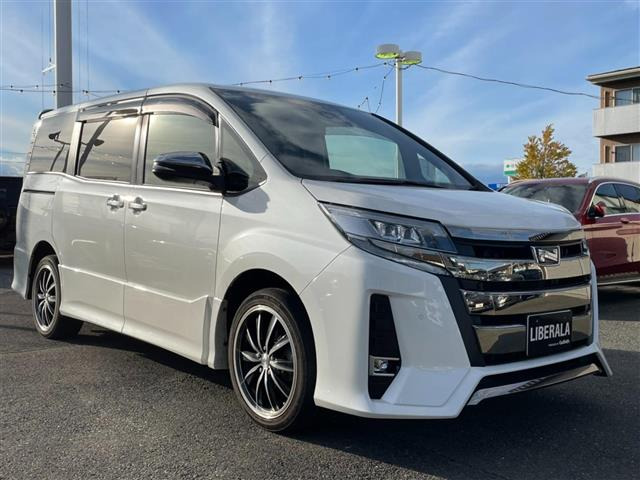 ノア 2.0 Si W×B III 4WD 4WD ワンオーナー