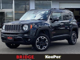 ジープ レネゲード トレイルホーク 4WD/純正ディスプレイオーディオ/バックモニター/ブラインドスポットモニター/クルーズコントロール/ルーフレール/電動格納サイドミラー/プッシュスタート