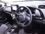運転席周りは遊びにも通勤にも普段のお買い物にもピッタリ。日々のドライブに居心地のよいレイアウトです。