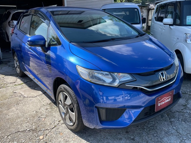 フィット 1.3 13G Fパッケージ 4WD 