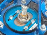 【クスコ製Dampers】車高が低くなり、スタイリッシュな見た目となっております。車両の重心が下がる事で、走行時の安定性も向上します♪