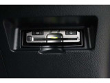 高速道路走行の料金所をノンストップで通過できるETCを装備!※ ETCカードのお申し込みも当社にお任せ下さい!