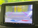 【バックカメラ】駐車時に後方がリアルタイム映像で確認できます。大型商業施設や立体駐車場での駐車時や、夜間のバック時に大活躍!運転スキルに関わらず、今や必須となった装備のひとつです!