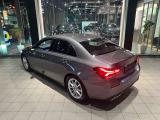 Aクラスセダン A180 
