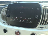 お持ちのスマートフォンが使える、Car Play&Android Auto対応のU-Connectを搭載。そのままナビゲーション機能がご利用いただけます。