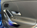 メルセデス・ベンツの定める厳しい基準をクリアしたお車のみをご案内させて頂きます。「認定中古車」は納車前整備がポイントです。販売するに相応しい車両の選定と、納車前整備に力を注いでおります。