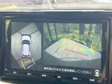 【パノラミックビューモニター】専用のカメラにより、上から見下ろしたような視点で360度クルマの周囲を確認することができます☆死角部分も確認しやすく、狭い場所での切り返しや駐車もスムーズに行えます。