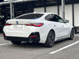 【BMWの伝統-2】時代を超える美しさ。磨き抜かれたエアロダイナミクスが瞳を奪う。一目で伝わるスポーティーなプロポーションは、BMWの走行性能を生み出すのに欠かせない要因の一つです。