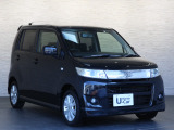 当社の優秀なスタッフがしっかり点検整備をさせていただいてからご納車いたします!さらに!エンジンオイル、エレメント・ミッションオイル・ワイパーゴムを新品交換になります!これで安心して乗って頂けます!