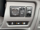 運転席周りの各操作スイッチ類です!【ドアミラースイッチ】【エマ―ジェンシーブレーキ】【横滑り防止装置】【車線逸脱警報装置】等…
