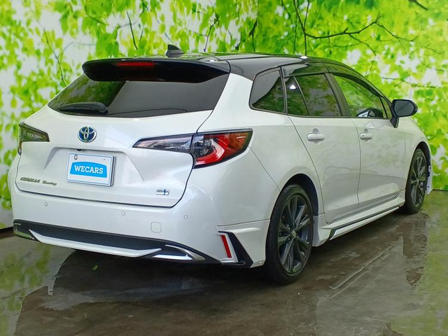 トヨタ カローラツーリング 1.8 ハイブリッド W×B の中古車詳細