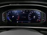 様々な表示が出来るDigital Cockpit Proを装備!