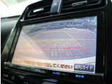 お車選びをお楽しみ頂けるよう、在庫車の展示スペースを十分に確保しております。