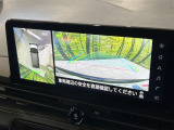 【アラウンドビューモニター】専用のカメラにより、上から見下ろしたような視点で360度クルマの周囲を確認することができます☆死角部分も確認しやすく、狭い場所での切り返しや駐車もスムーズに行えます。