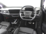 Audiのインテリアはエクステリア同様、優れたデザイン性とクオリティ、そして機能性を兼ね備えております。