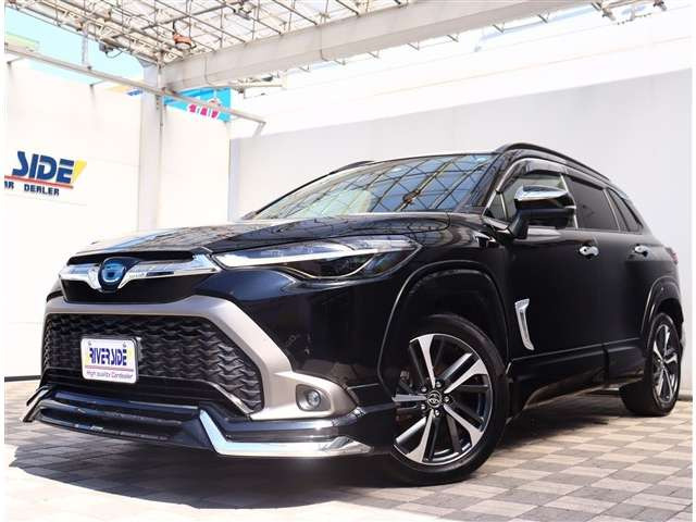 早い者勝ち 新品 カローラクロス モデリスタ　フェンダー右側 送料無料 早い者勝ち 新品 カローラクロス モデリスタ フェンダー右側