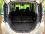 普段のお買い物や通勤、送迎等に十分な荷室スペースを確保しております。セカンドシートを倒すと、大きな荷物の積載も可能です♪