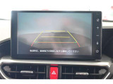 バックガイドモニターで、後方を確認しながら安心して駐車することができます。運転初心者も熟練者も必須の機能ですよ!