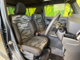 運転席シート廻りは使用感も少なく、良好な状態となっています。丁寧に使われていたことがよくわかりますね。