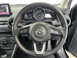 気になる車はすぐにお問い合わせください!画面右側の0066から始まる無料ダイヤルからお問い合わせ下さい!専門スタッフがお車のご質問にお答えいたします!