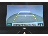 【バックカメラ】バック駐車が苦手な方の強い味方です。後方の状況が一目で分かりますので安心ですね。