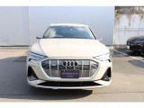 ●納車前点検100項目● 精密な点検を実施いたします。すべてをクリアしたアウディ車だけが、あなたのお手元に届けられるのです。