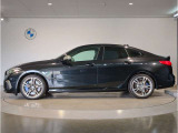 ☆BMWは自動車メーカーとしてのアイデンティティ…BMWらしさを守るため頑なに前後重量配分50:50にこだわり続けています☆
