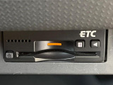【ETC】高速道路の料金所をストレスなく通過!話題のスポットやサービスエリアに多い「スマートIC」利用時は必須のアイテムです。当店でセットアップを実施、ご納車当日からすぐにご利用いただけます!