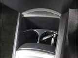 ドリンクホルダー付きです