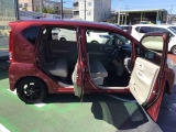 乗り降りして、色々とご確認してみて下さい☆ご来店の上、現車確認をお願いしております。ご連絡、お待ちしております☆