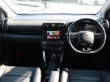 C3エアクロスSUV シャイン ブルーHDi ディーゼル 