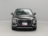 Q2 35 TFSI アドバンスド 