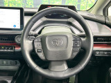 【純正革巻きステアリング】上質な革を使用することで、手にしっかり馴染みとても運転しやすいハンドルです♪