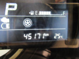 たとえばダイハツのお店にある、たくさんのスマアシ搭載車は、正常に作動する事をしっかり確認します。