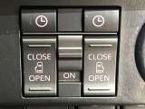 【両側パワースライドドア】スマートキーや運転席のスイッチで後席両側スライドドアの開閉が可能♪電動だから力を入れてドアを開ける必要が無く、小さなお子様でも簡単に開け閉めでき快適です♪
