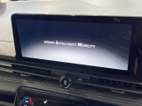 【大画面ナビ】人気の大型12.3インチナビを装備。存在感のある大画面はインパクト大!ナビ利用時のマップ表示は見やすく、テレビやDVDは臨場感がアップ!いつものドライブがグッと楽しくなります♪