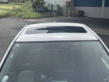 サンルーフついています!!