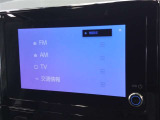 ディスプレイオーディオを装備。スマホとクルマをつなぐことで、これまでのナビに加えて、いろんなサービスが楽しめます。
