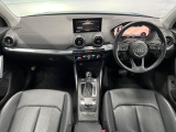 Q2 1.0 TFSI スポーツ 
