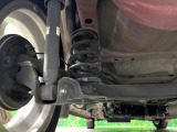 お車を安心してお乗りいただく為には、足回りの定期点検が欠かせません。サービスサポート(有償保証)では無料点検もご提供しており、安心のカーライフをお過ごしいただけるサポート体制が整っています。