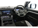 ディフェンダー  90 2.0L P300 4WD