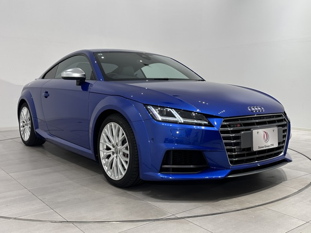 TTSクーペ 2.0 4WD 